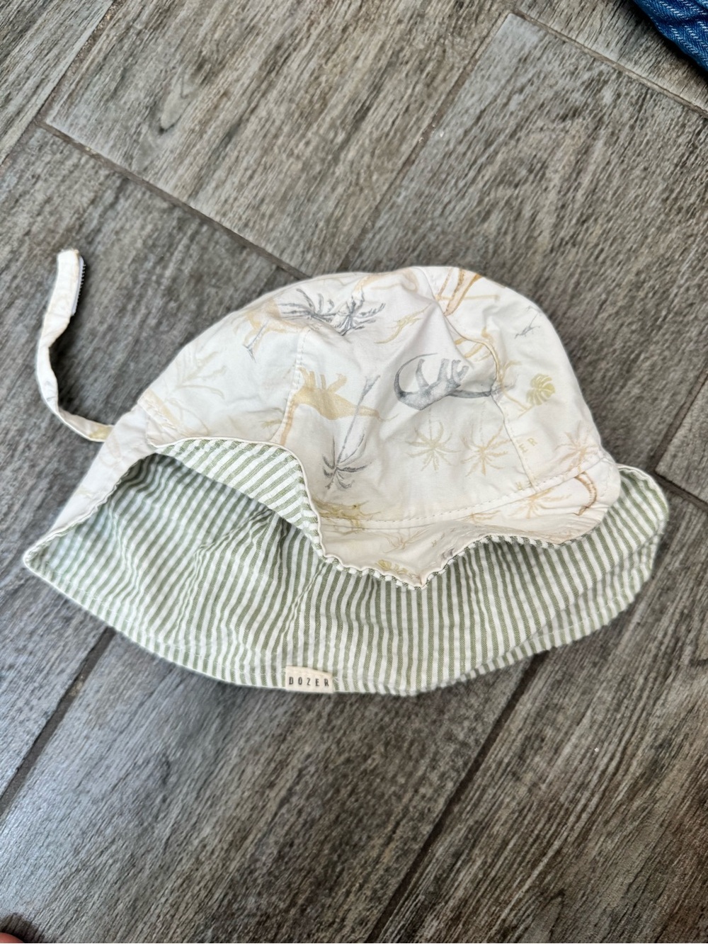 Reversible Kids Bucket Hat in Cream Dinosaur Print and Green Stripe